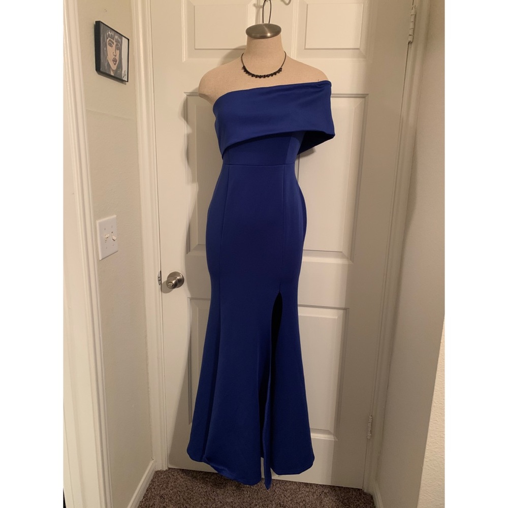 One shoulder evening gown